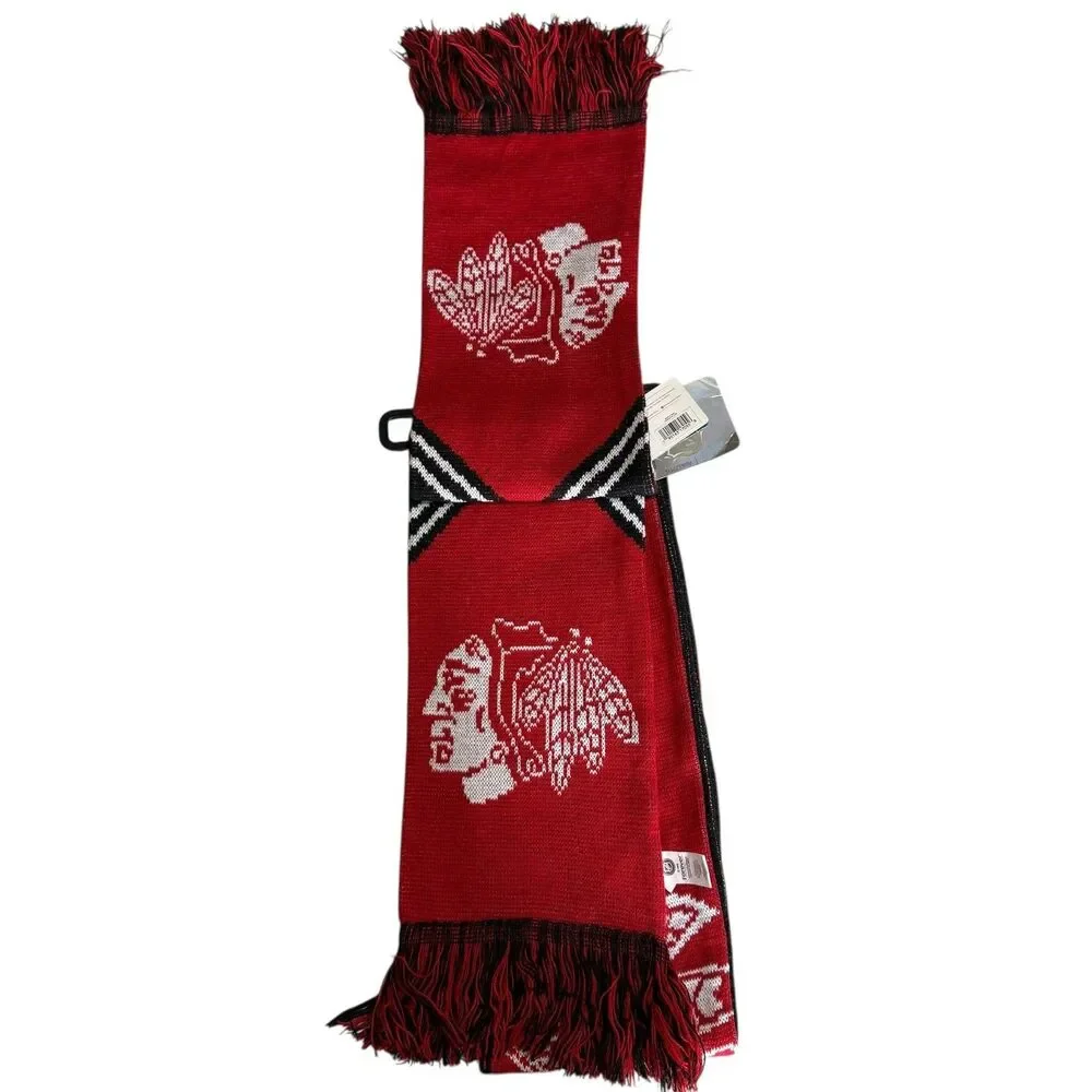 Chicago Blackhawks Reversible Scarf Knit Winter Neck NEW NHL Spellout Split Logo